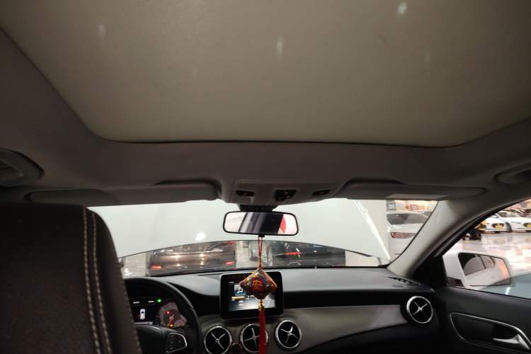 Used Mercedes-Benz GLA 2016 GLA 200 Fashion Model