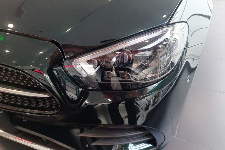 Used Mercedes-Benz E-Class (Import) 2021 E 300 Coupe