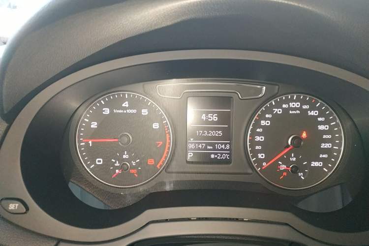 Used Audi Q3 2017 35 TFSI Fashion Model
