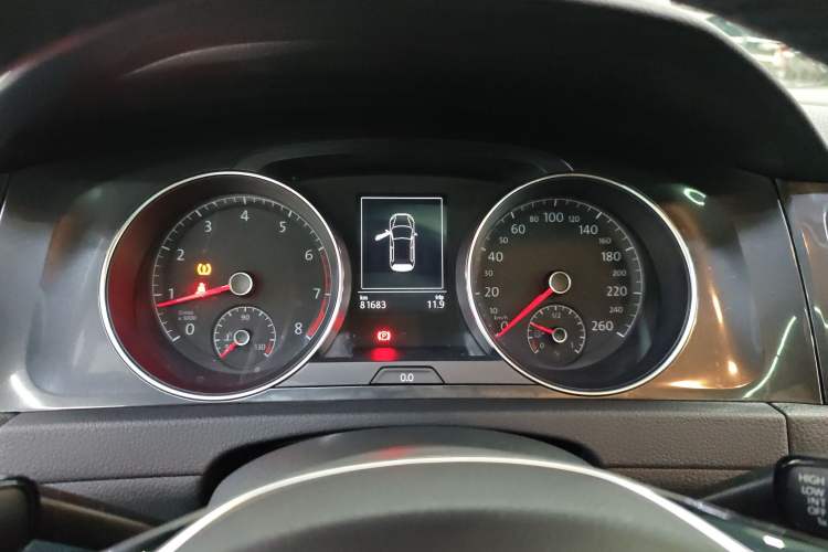 Used Volkswagen Golf 2017 230TSI Automatic Luxury Million-Vehicle Commemorative Edition
