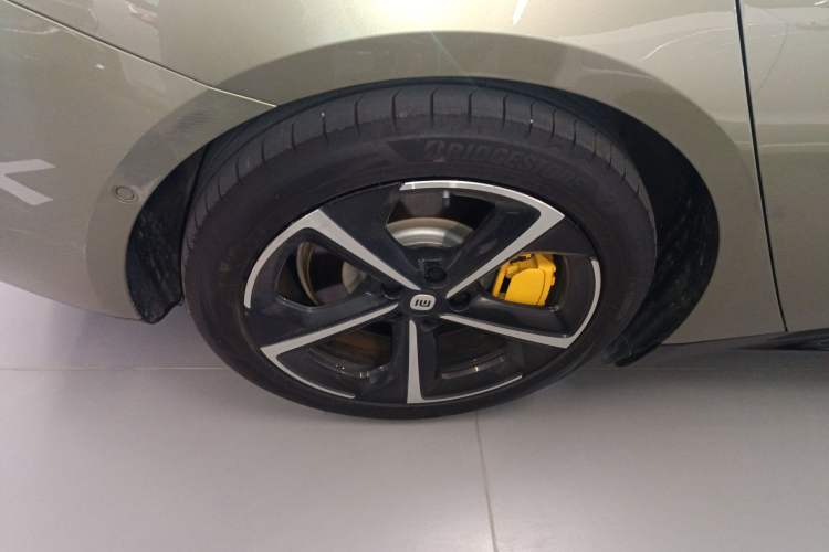 Used  SU7 2024 Four-Wheel Drive Ultra-Long Range Advanced Intelligent Driving Max Edition
