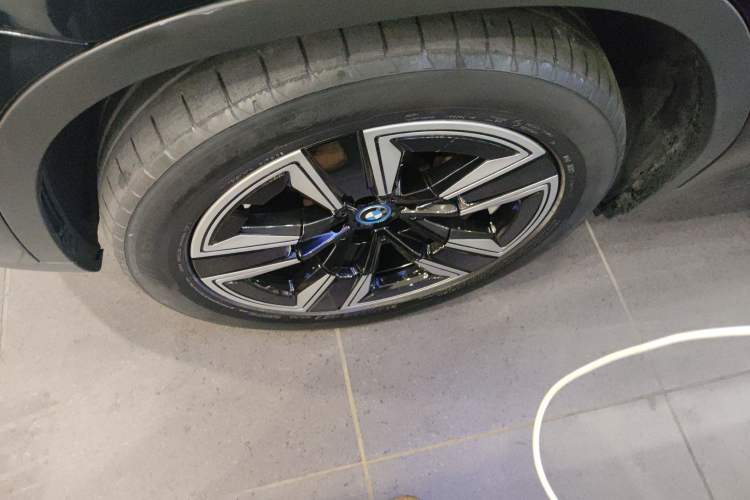 Used BMW iX3 2021 Updated Leading Edition
