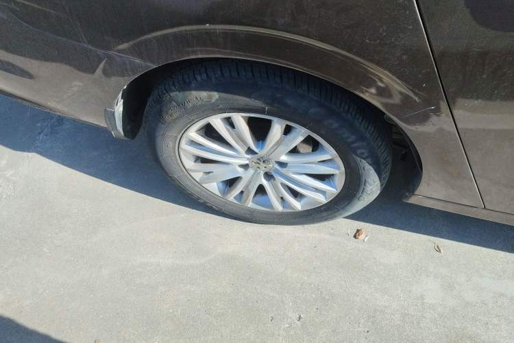 Used Peugeot 301 2014 1.6L Manual Comfort Edition