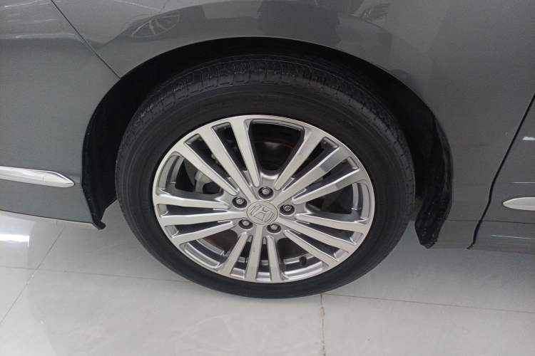 Used Honda Elysion 2016 2.4L Supreme Edition
