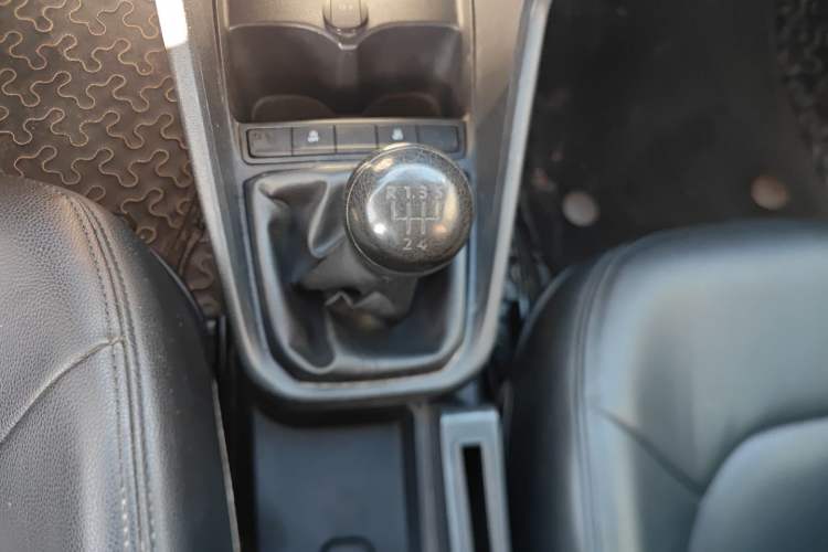 Used Volkswagen Santana 2019 1.5L Manual Fashion Edition China VI Standard