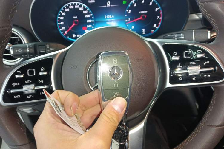 Used Mercedes-Benz GLC 2021 GLC 260 L 4MATIC Dynamic Edition
