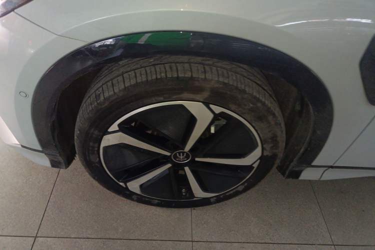 Used BYD Song L EV 2025 Intelligent Driving Version 662 km LiDAR Excellence Edition