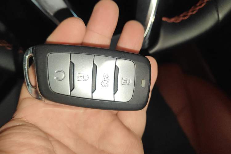 Used Changan CS85 COUPE 2019 1.5T DCT Dynamic Version China VI Standard