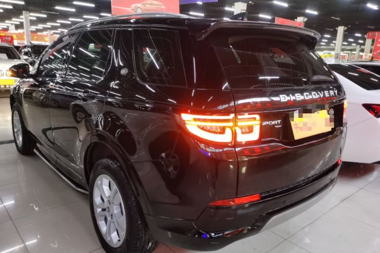 Used Land Rover Discovery Sport 2020 200 PS Family Edition
