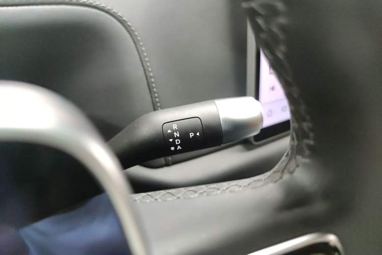 Used Li Auto L8 2024 Ultra Model
