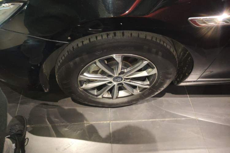 Used BYD Qin PLUS 2023 Champion Edition DM-i 55KM Leading Model
