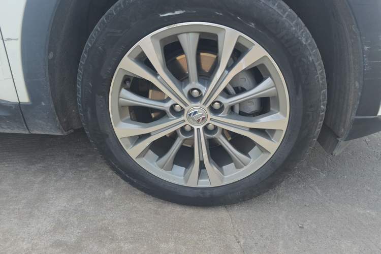 Used Buick Envision 2021 Encore Plus 652T Five-Seat Luxury Model
