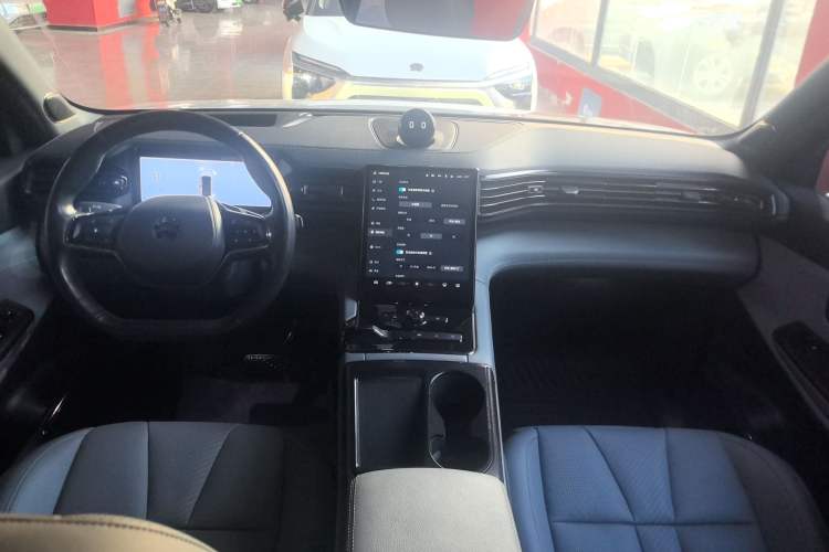 Used Nio ES8 2020 415 km Range 6-Seater Version
