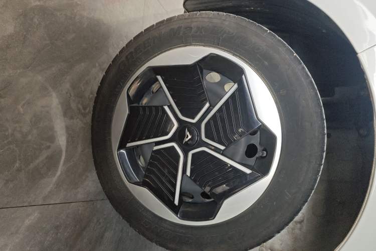 Used Cowin October 2023 201km Wave Rider Edition
