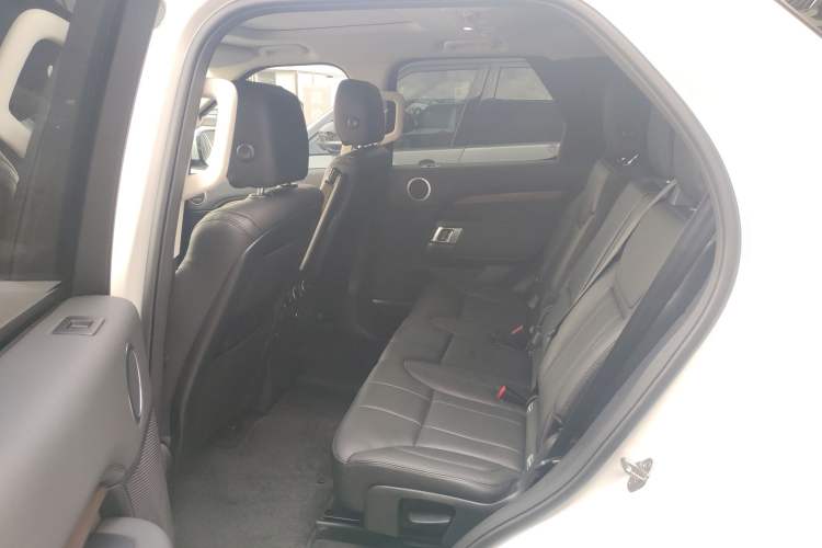 Used Land Rover Discovery 2018 3.0 SC V6 HSE
