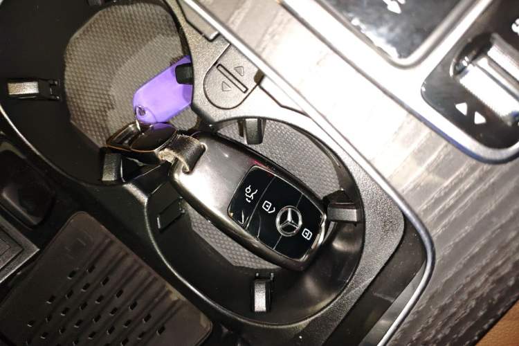 Used Mercedes-Benz E-Class 2019 Restyled E 300 L Sporty and Stylish Edition