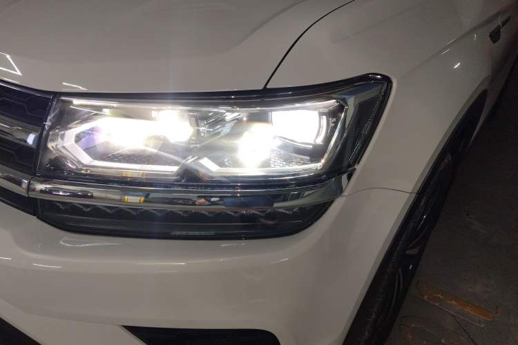 Used Volkswagen Tharu 2022 330TSI Four-Wheel Drive Luxury Edition
