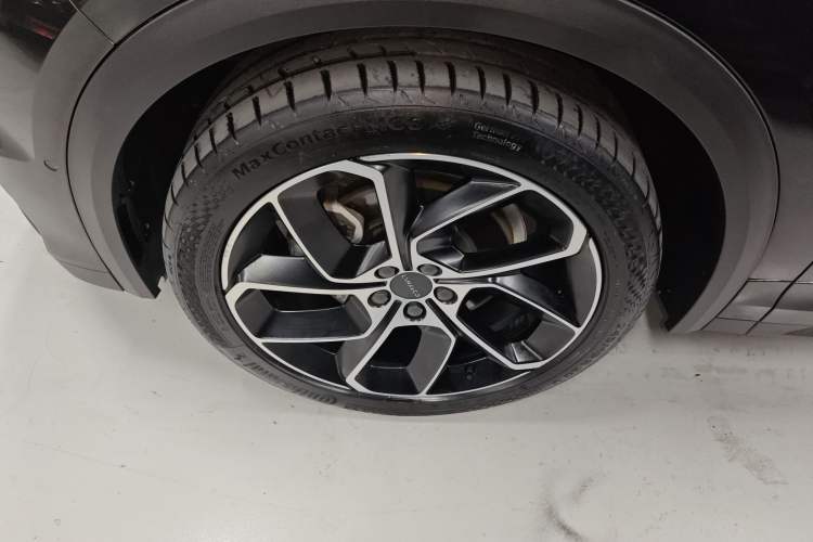 Used Lynk & Co 05 2022 2.0T Two-Wheel Drive Shine Halo
