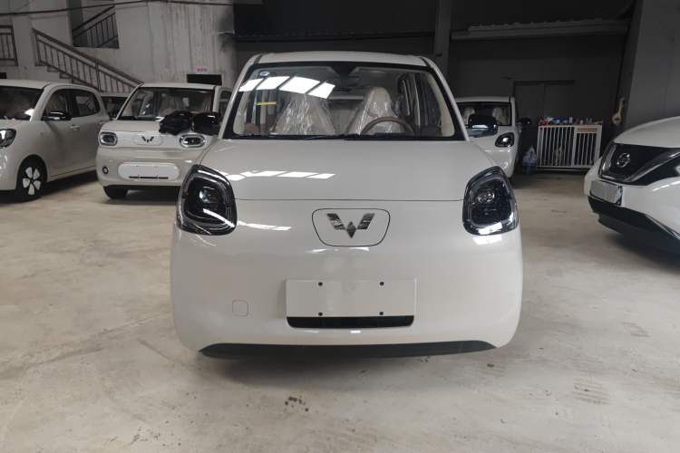 Used Wuling Hongguang MINIEV 2025 Four-Door Version Premium Edition
