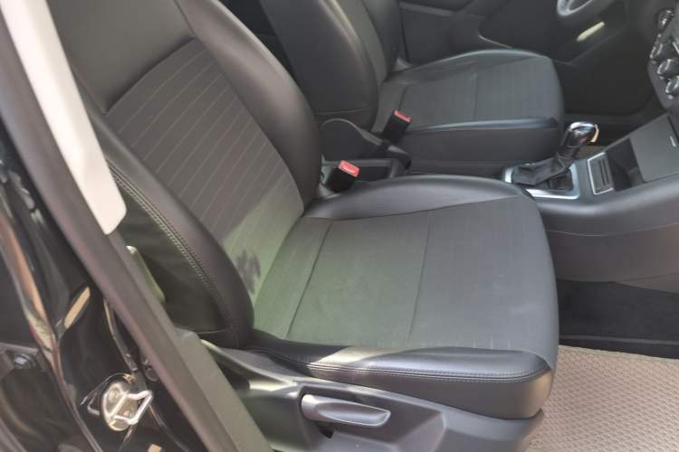 Used Volkswagen Tiguan 2015 1.8TSI Automatic Two-Wheel Drive Trend Edition