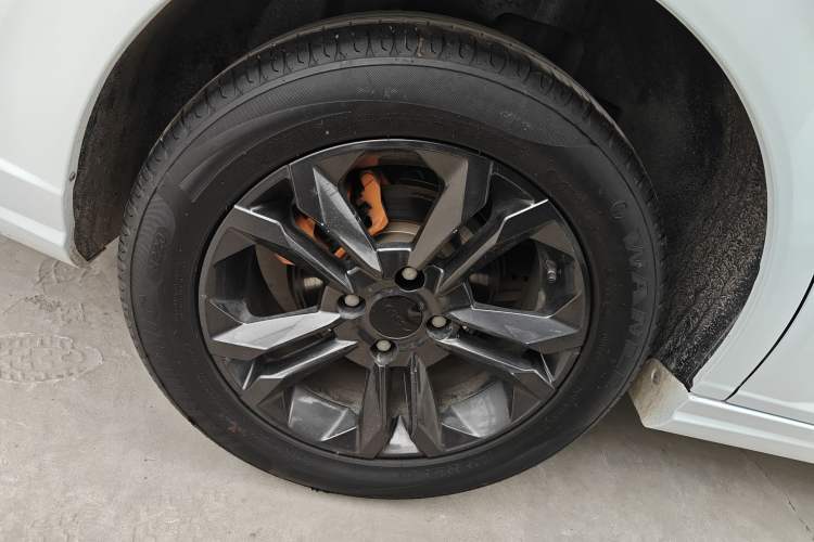 Used Dongfeng Aeolus Yixuan 2023 Mach Edition 1.5L Automatic Chasing Wind Version