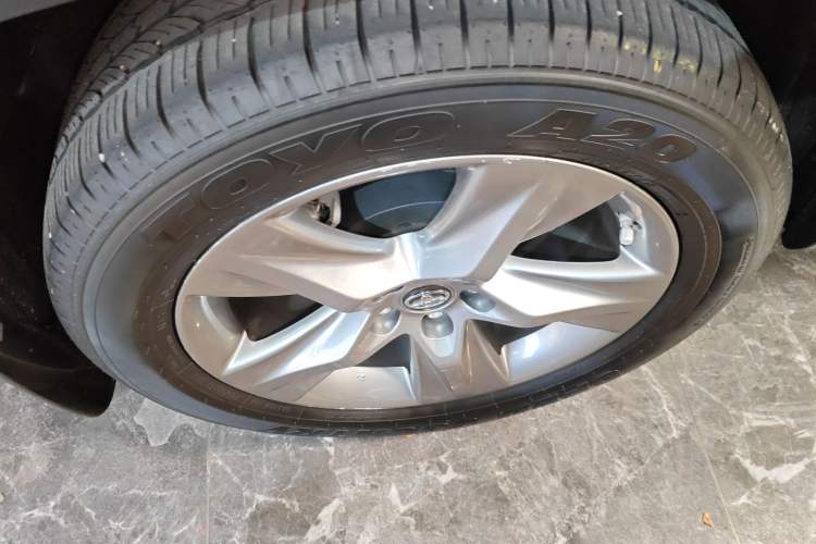 Used Toyota Highlander 2018 2.0T Four-Wheel Drive Prestige Version 7 Seats China VI Standard