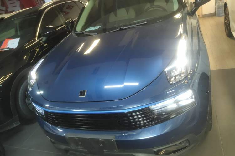 Used Lynk & Co 01 2017 2.0T Two-Wheel Drive Zhaopu Version
