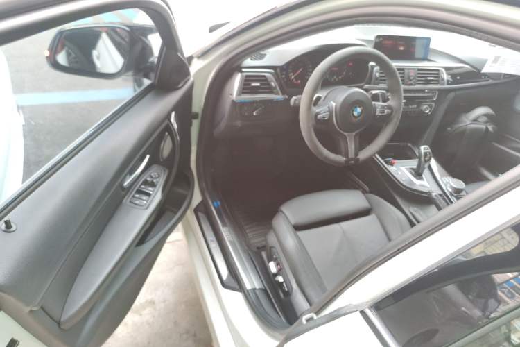 Used BMW 3 Series 2018 320Li Leading Model M Sport Package
