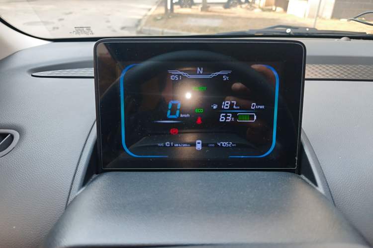 Used  Lumin 2022 301km Honey-Sweet Version