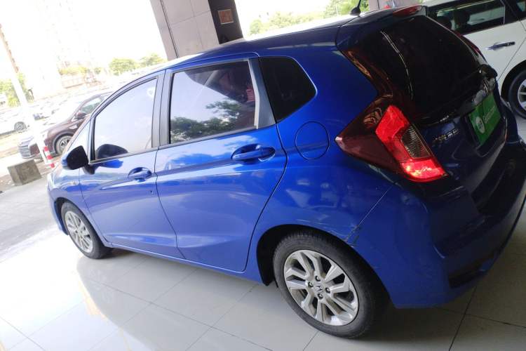 Used Honda Fit 2018 1.5L CVT Comfort Sunroof Version
