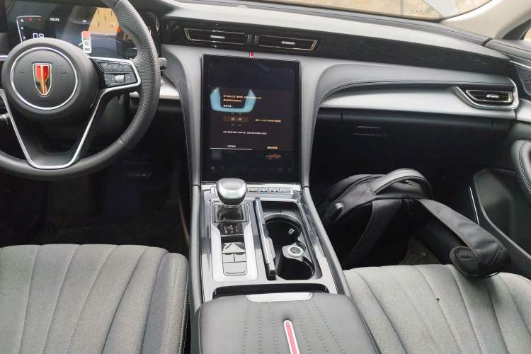 Used Hongqi H5 2024 1.5T DCT Smart Connect Flagship Edition
