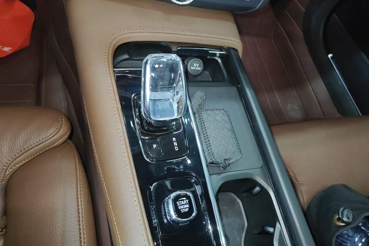 Used Volvo S90 2022 B5 Zhiyuan Luxury Edition
