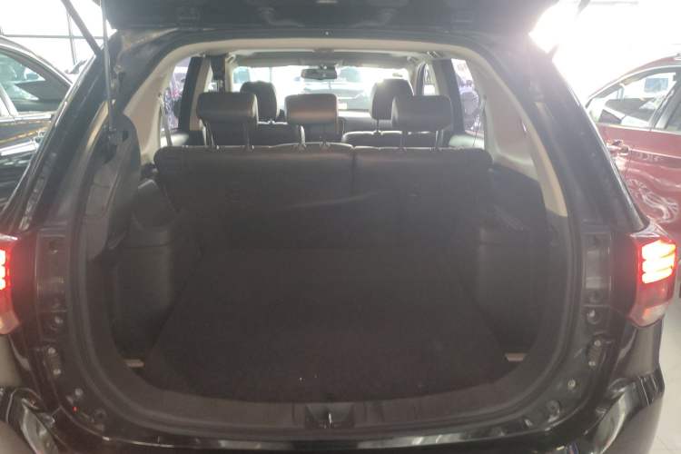 Used Mitsubishi Outlander 2016 2.4L 4x4 Elite Edition 5 Seats