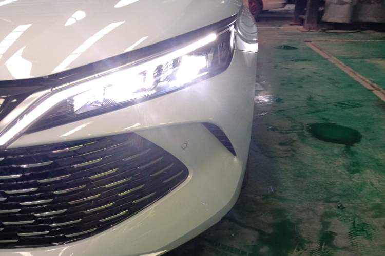 Used BYD Qin L 2025 DM-i Smart Drive 120KM Superior Model