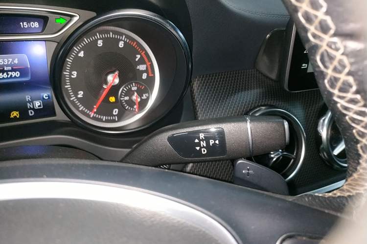 Used Mercedes-Benz GLA 2017 GLA 200 Fashion Model
