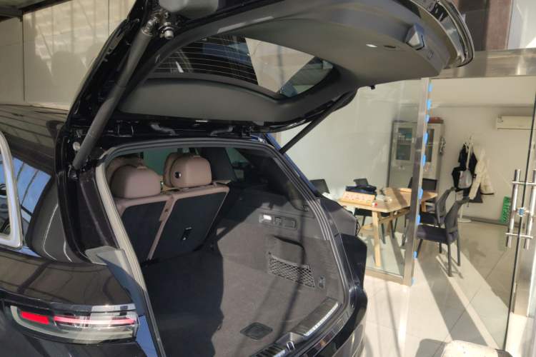 Used Li Auto L7 2025 Ultra Smart Refreshed Edition
