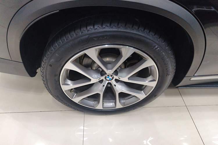 Used BMW X5 2019 xDrive30i X Design Package
