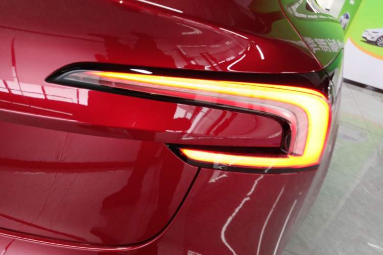 Used Tesla Model 3 2023 Rear-Wheel-Drive Version