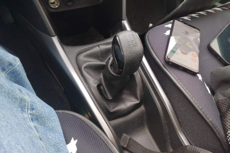 Used Peugeot 2008 2014 1.6L Manual Trend Edition
