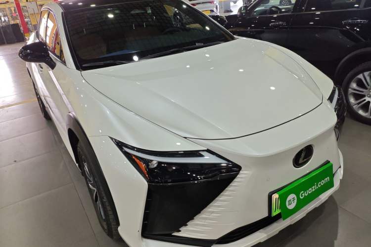 Used Lexus RZ 2023 450e All-Wheel Drive Luxury Edition
