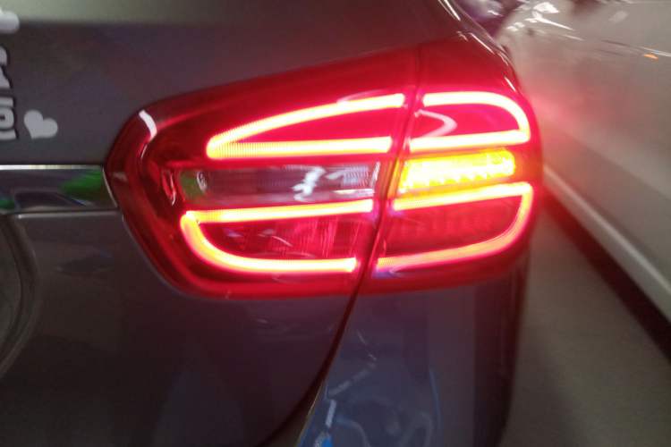 Used Mercedes-Benz GLA 2015 GLA 200 Fashion Model
