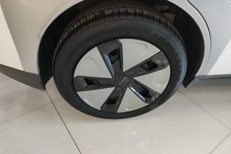 Used AION Y 2023 Plus 510 Enjoy Edition
