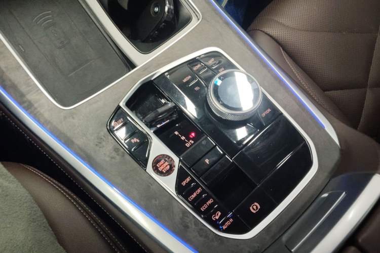 Used BMW X5 2023 xDrive 30Li Luxury M Sport Night Edition Package
