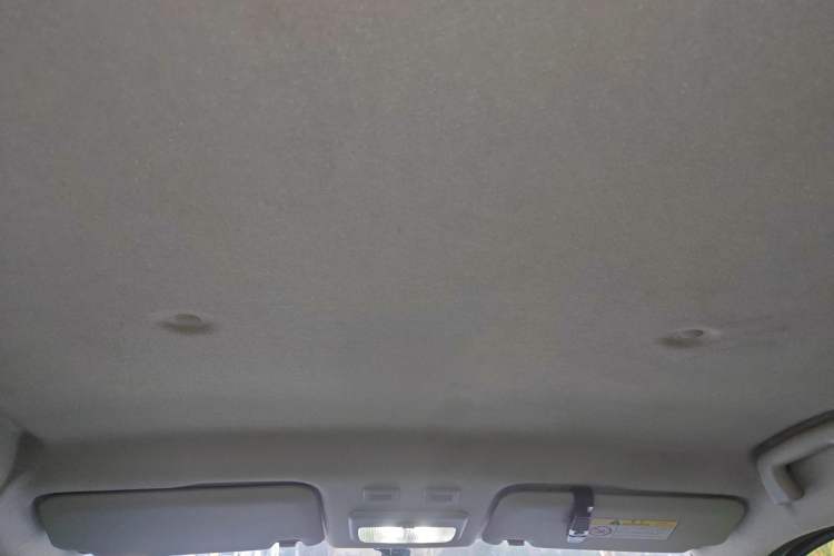 Used ORA Black Cat 2022 301km "Cute Pet" Version – Lithium Iron Phosphate