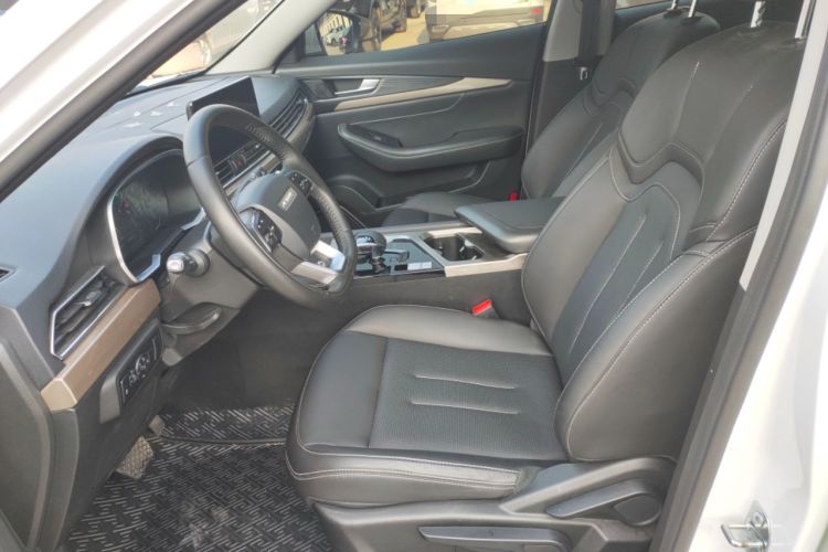 Used JETOUR X70 2024 1.5T DCT Enjoyment Edition 5 Seats
