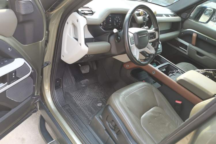 Used Land Rover Defender 2020 110 P400 HSE