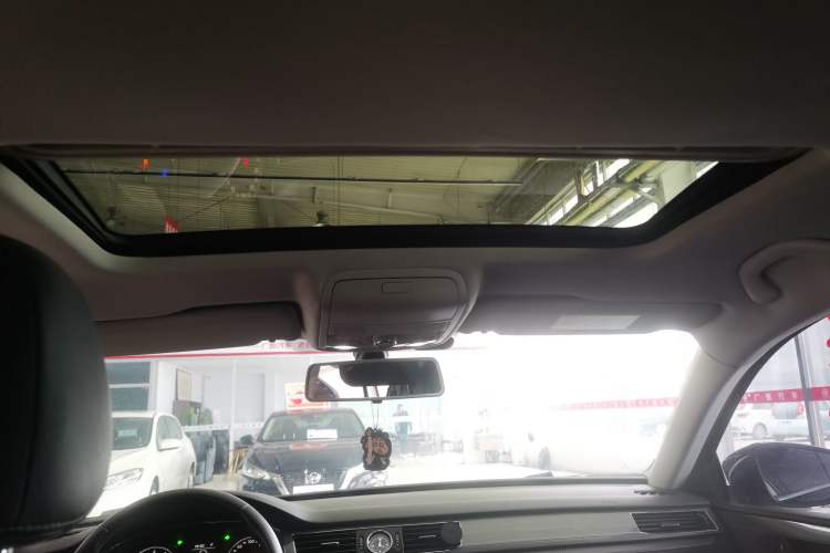 Used Volkswagen Passat 2017 330TSI DSG Luxury Edition
