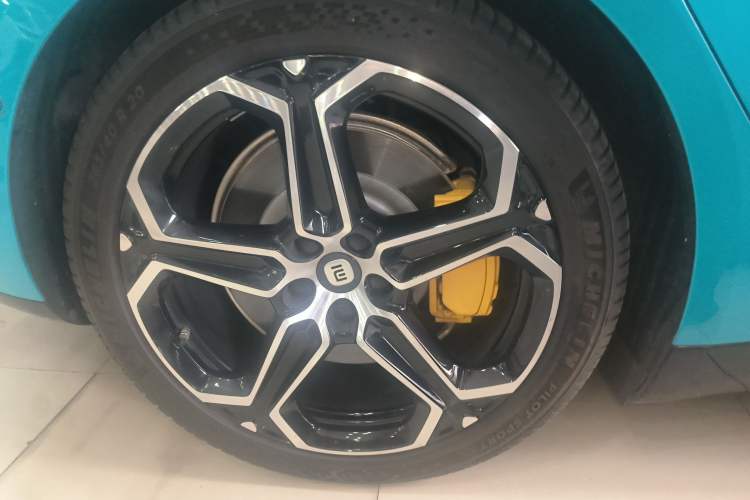 Used  SU7 2024 Four-Wheel-Drive Max Founder's Edition