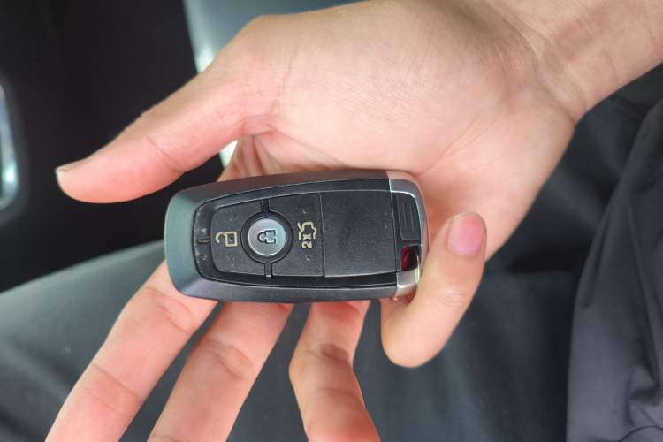 Used Ford Taurus 2019 EcoBoost 245 Comfort Edition
