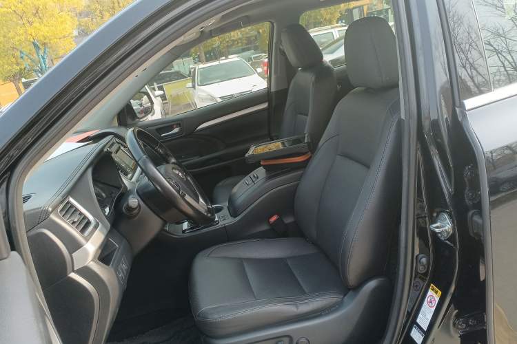 Used Toyota Highlander 2015 2.0T Four-Wheel Drive Luxury Edition 7-Seater